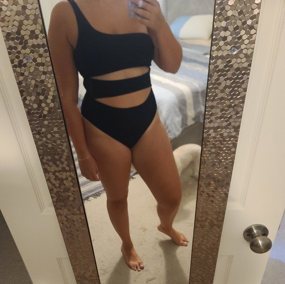 NWOT never worn Aerie cut out one piece